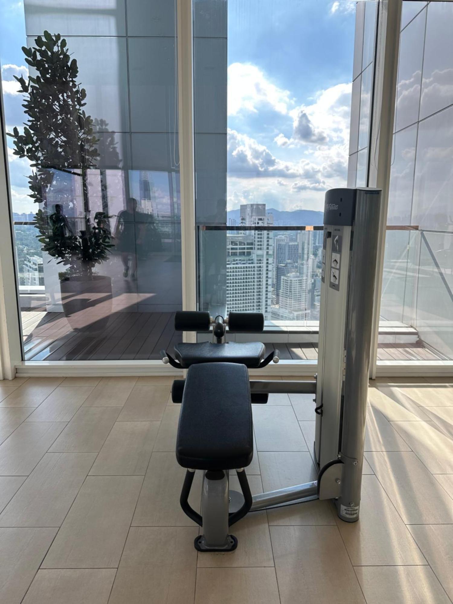 Apartemen The Platinum Heaven Touch