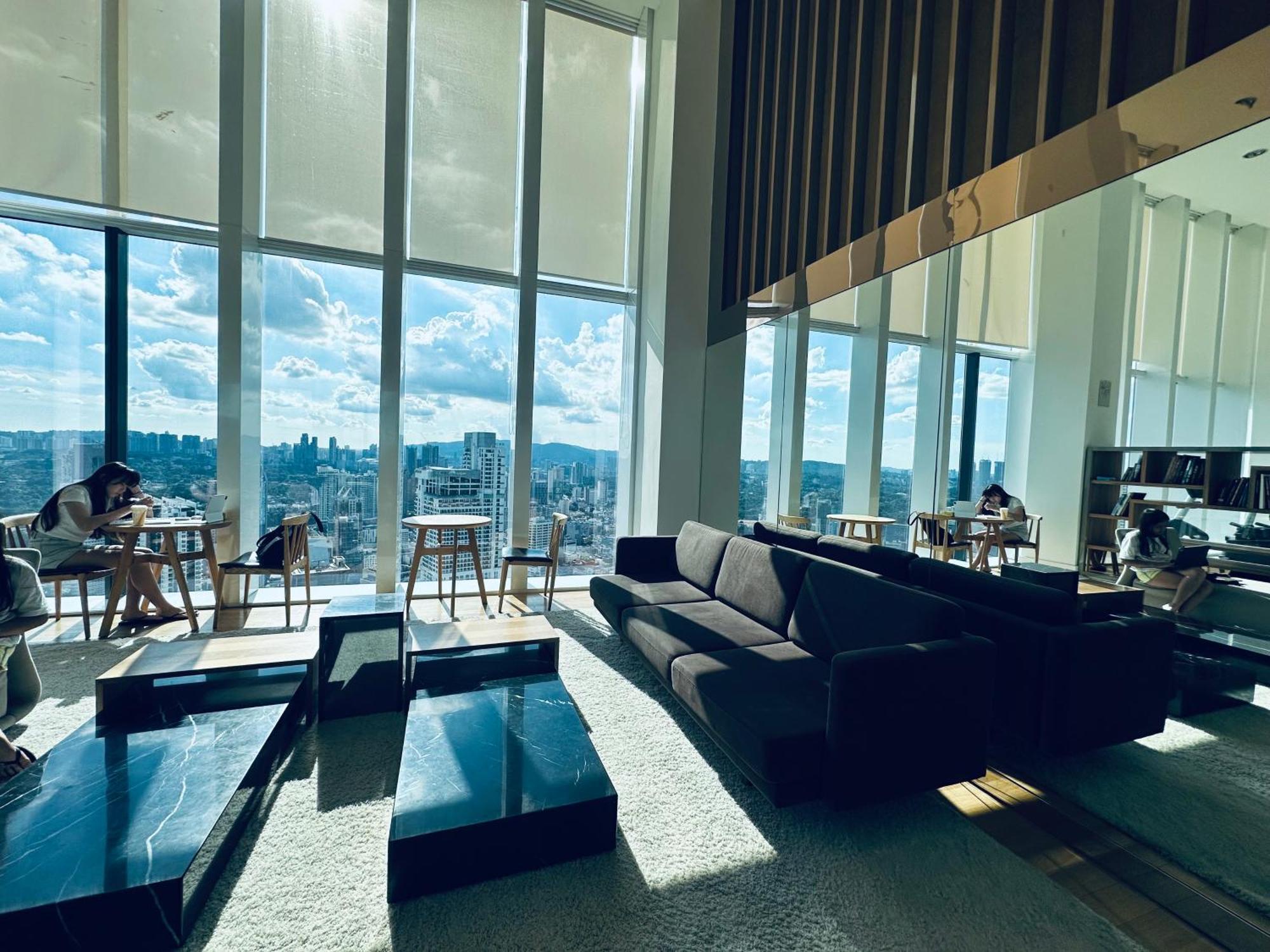 The Platinum Heaven Touch Apartemen